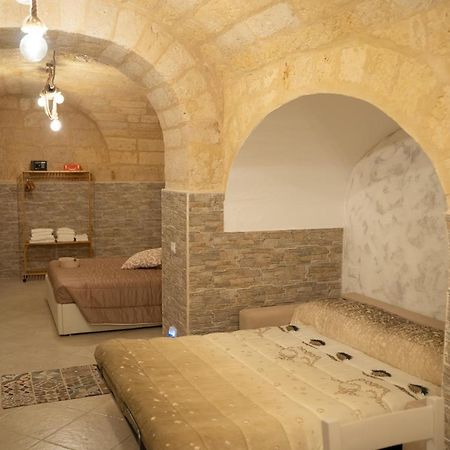 La Casa Della Felicita Apartment Bari Eksteriør bilde
