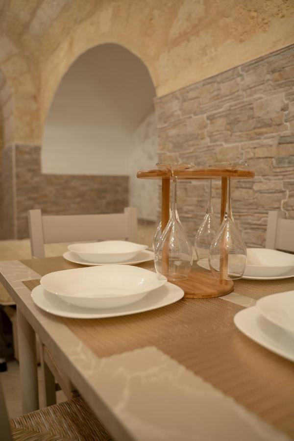 La Casa Della Felicita Apartment Bari Eksteriør bilde